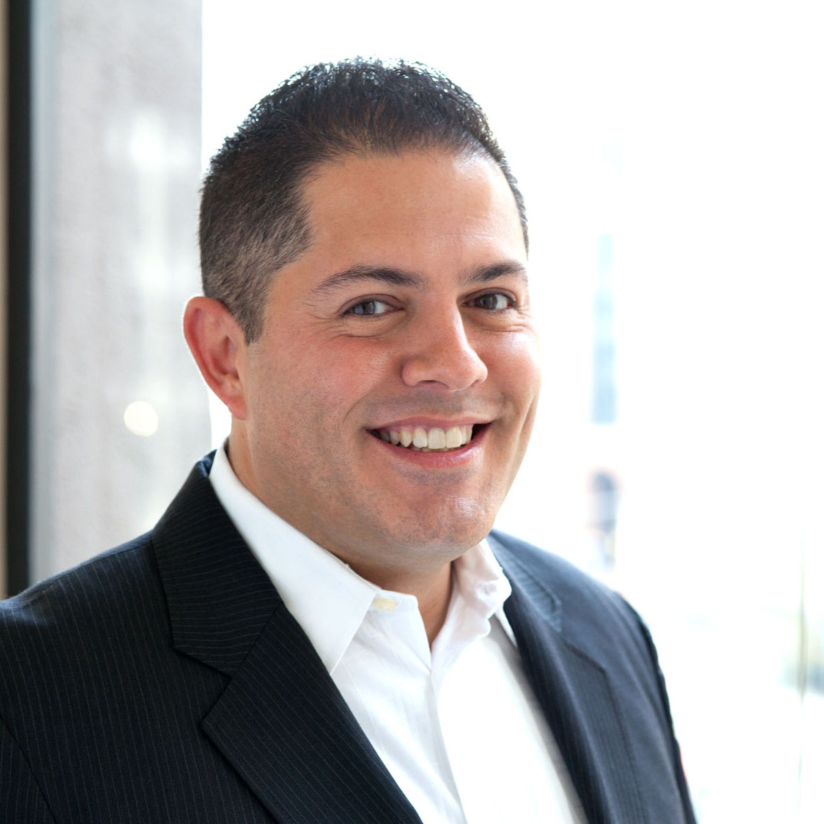 WDG -Manuel Lauzurique-Abiega